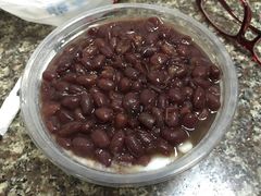 红豆炖奶-百花传统甜品店(原址店)