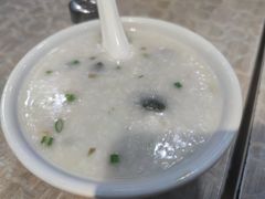 皮蛋瘦肉粥-荔银肠粉(广州天河华利路店)
