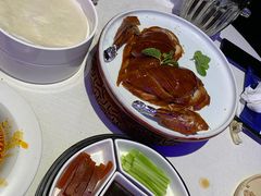 精品烤鸭-悦江(梅奔中心店)