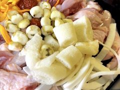 -喃喃椰·糟粕醋·椰子鸡火锅(七堡花园店)