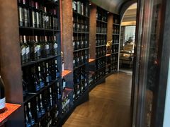 -斯普汇生蚝牛排馆(中骏世界城店)
