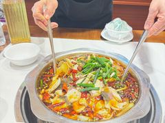 -乡土特色.冷锅鱼.牦牛肉汤锅