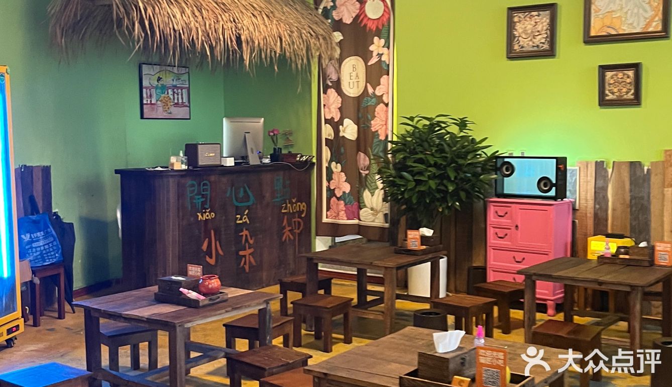 来西双版纳心心念念的小吃店