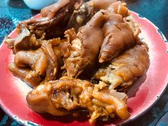 -青岩季姨妈卤猪脚店