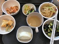 -一两饭川味素食餐厅