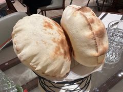 餐前面包-ELI FALAFEL Lebanese&Mediterranean黎巴嫩美食(富城路店)