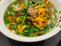 香菜牛肉面-易裕和·长沙米粉(竹塘西路店)