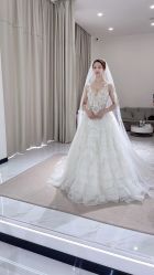 -禕·愫白婚纱商店