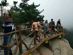 -罗田薄刀峰风景区