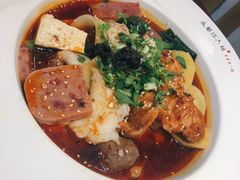 -成都你六姐·牛肉冒菜(城市集市合生汇店)
