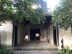 -上海市龙华烈士陵园