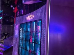 -温莎KTV(珠江路店)