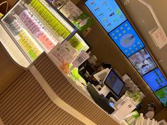 -奈雪的茶(湖滨银泰in77C区PRO店)