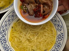 -李与白包子铺(桐梓林店)