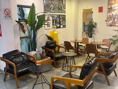 -唐咖精品咖啡(大理古城手冲店)