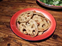 -老三样·美食研究中心(世贸路店)