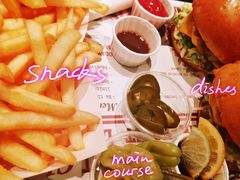 -The Habit Burger Grill 哈比特汉堡(复兴soho店)