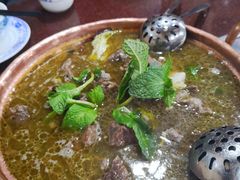 -银同牦牛肉火锅