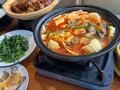 -莲餐厅·湖北菜·潜江小龙虾店(愚园路店)