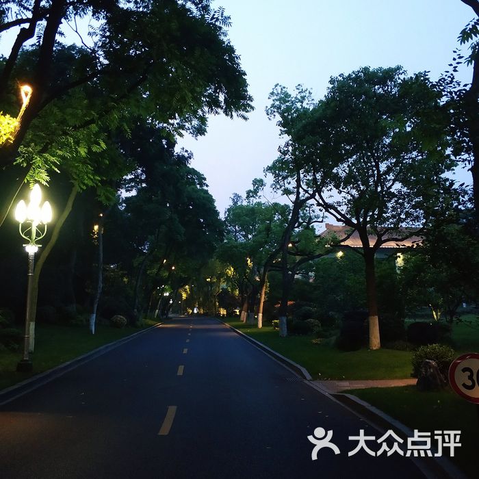 西子宾馆牡丹厅