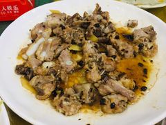 烧排骨-正宗鸡饭粤香酒家(朱村店)