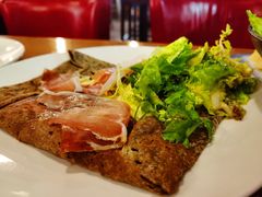 鸡肉蘑菇芦笋薄饼-LA MAISON公鸡和龙(蛇口店)