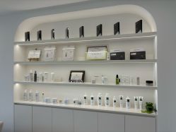 -JNK皮肤管理中心