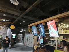 -暴风岛沉浸式体验馆(百联世纪店)