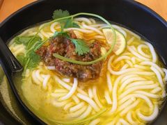 -三千粉牛肉米粉(来客茂店)