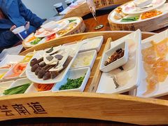 -芸南道·过桥米线(昆明老街旗舰店)