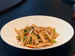 -千百味红餐厅·非遗江西菜(绿地双子塔总店)