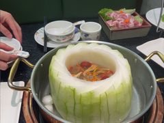 -得意咚瓜·顺德鱼生·冬瓜火锅(深圳首店)