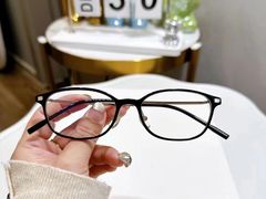 -爱视眸Eyeblling眼镜·依视路·蔡司镜片折扣店(百联南方商城购物中心)