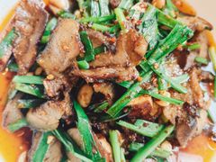 -老鼎万春卤菜(五代传承创始老店)
