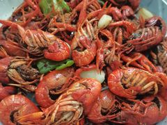 十三香龙虾-川流不息·地道川菜·小龙虾(新松江路店)