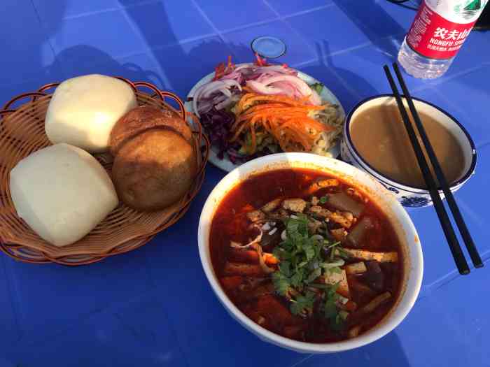 大锅麦子泡-"澄城特色小吃,麦子泡的传说,吃到这样的菜.