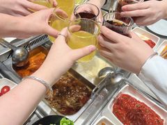 -海底捞火锅智慧餐厅(中骏世界城店)