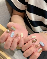 -悦指间美甲美睫