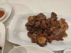 蚝油牛肉-光明邨大酒家(淮海路店)
