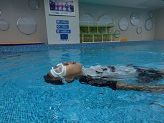 -嘻游纪儿童游泳课程中心(红博中央公园店)