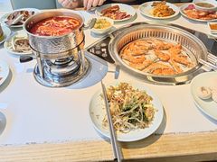 -绿岛港轩海鲜烤肉涮锅自助餐厅