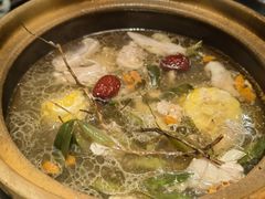 石橄榄文昌鸡煲-红盔甲·小龙虾(人民广场店)