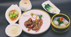 -贝美月子中心(半坡店)