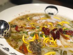 -江渔儿酸菜鱼(奥园广场金发购物中心店)