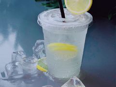 柠檬气泡水-Seesaw Coffee(朝阳大悦城店)