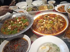 -巴特餐饮6加1音乐餐吧·新疆菜
