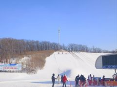 -庙香山滑雪场