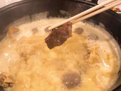 -鲜入围煮花胶鸡海鲜火锅