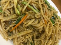 -正宗普宁豆干坊·洪记砂锅粥(红领巾路店)