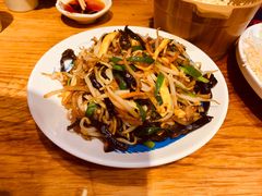 珍馐酱爆六合菜-满园烤鸭·春饼(太原街万达店)